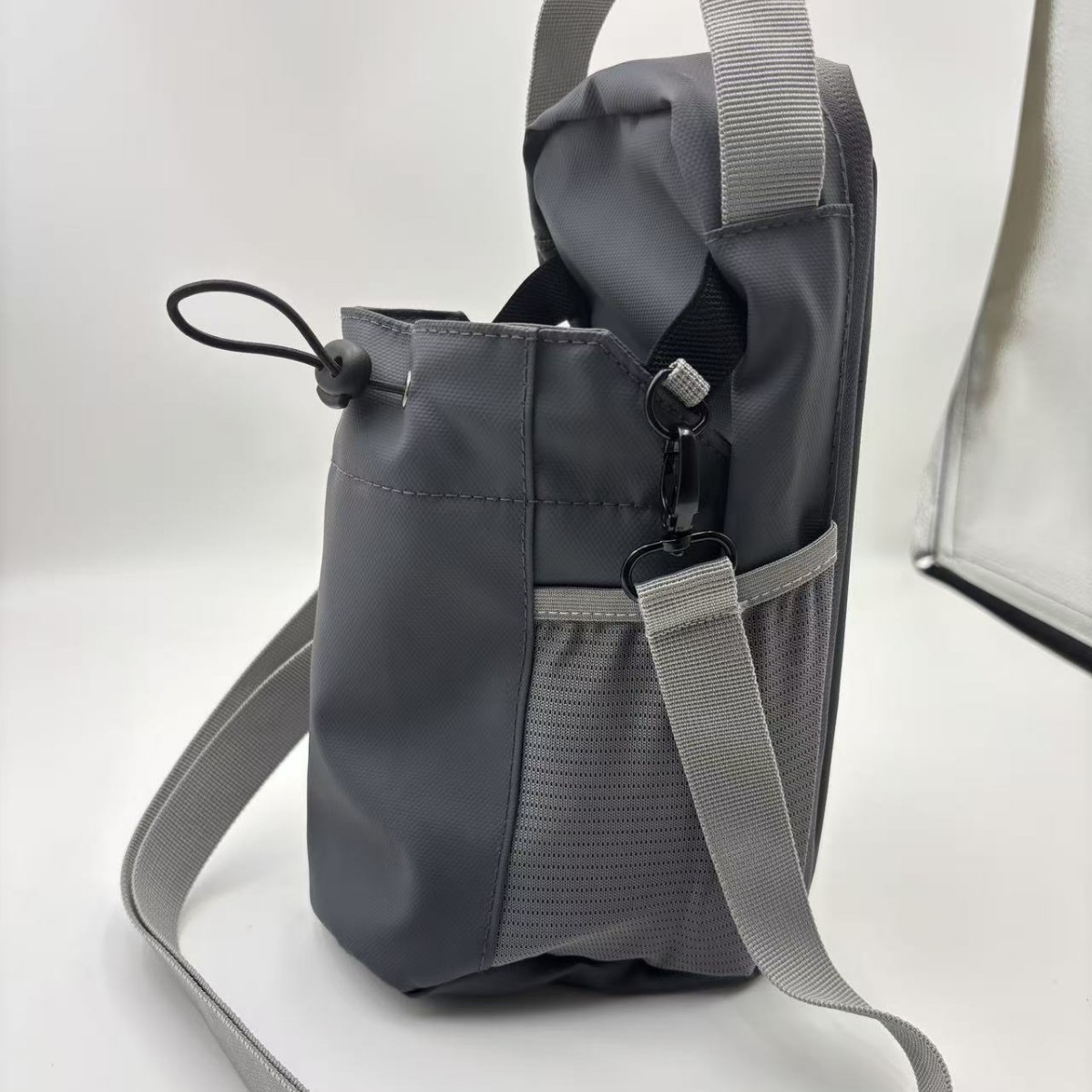 2025 حقيبة زجاجة مياه مغناطيسي - مراجعة Hydration Pack Outdoor وسعره
